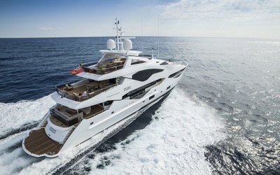 Sunseeker 131 Yacht