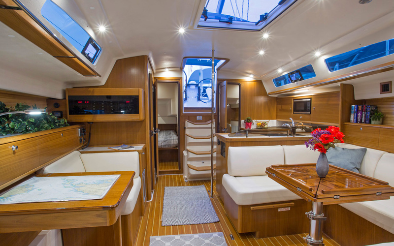 Catalina 425