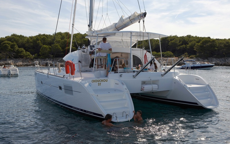 Lagoon 380 Infinity