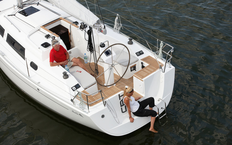 Hanse 325