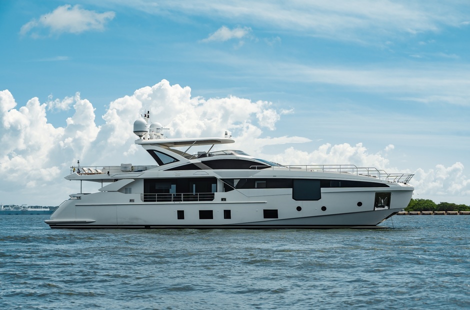 Azimut Freedome