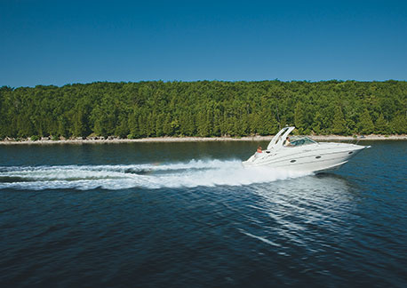 Cruisers Yachts 330 Express