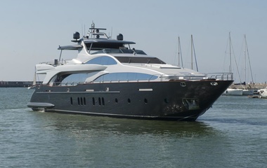 Azimut Tail lights