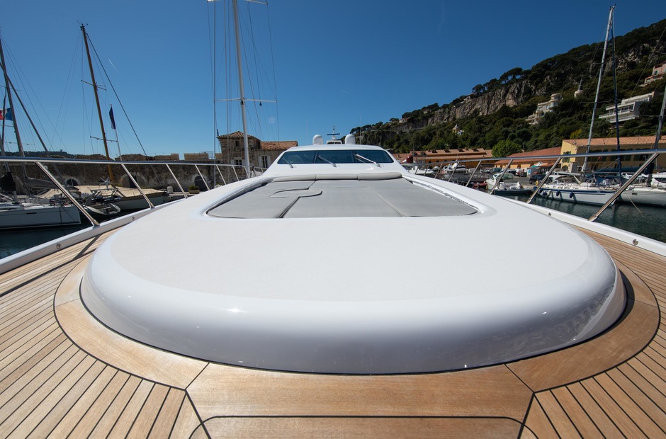 Mangusta Yalla