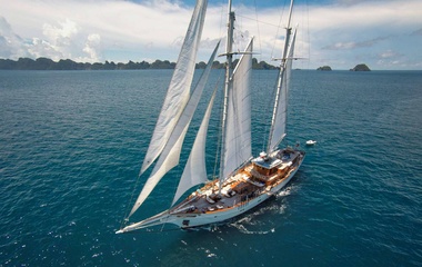 Custom Mutiara Laut