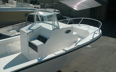 Dusky 227 Fish Around Cruiser