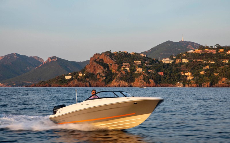 Bayliner VR4 Bowrider Outboard