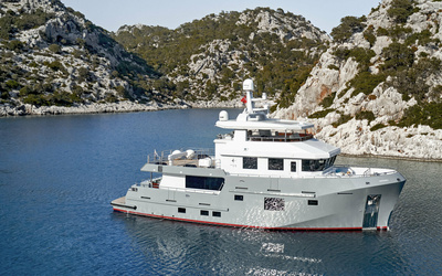 Bering 77