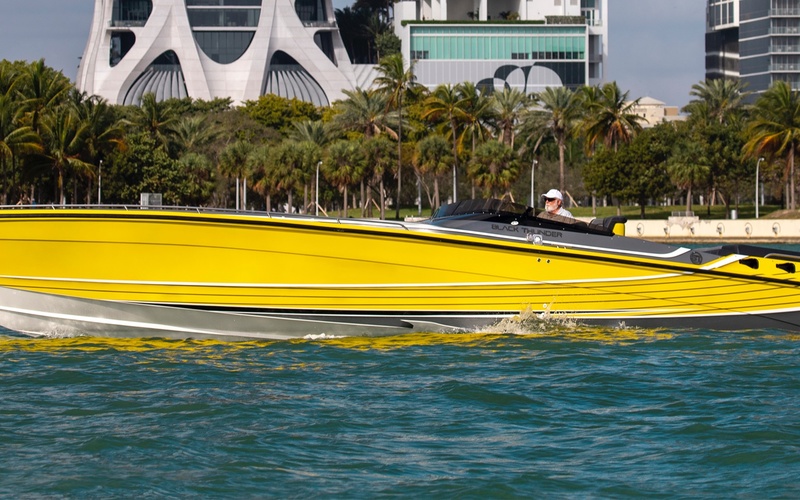 Black Thunder 43 Flat Deck