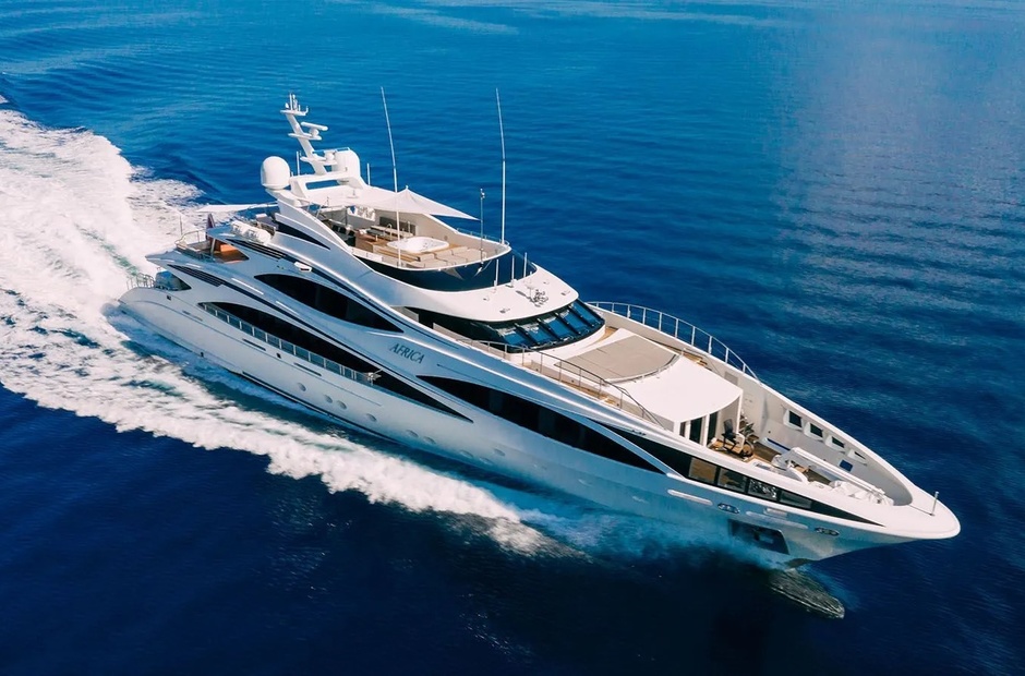 Benetti Africa I