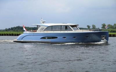 Holterman 54 Commander