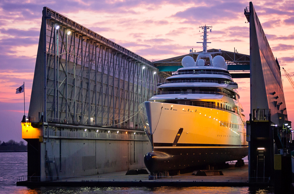 Lurssen Azzam