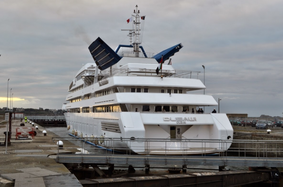 Cantiere Navale Ferrari Dubawi