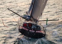 The IMOCA 60 teams also fought in pairs at this regatta. The best of them was French Charal Jérémie Beyou and Christopher Pratt. At the finish line in Plymouth, Charal finished fourth in a single body. Beyou and Pratt finished the race in 2 days, 1 hour, 17 minutes and 28 seconds.