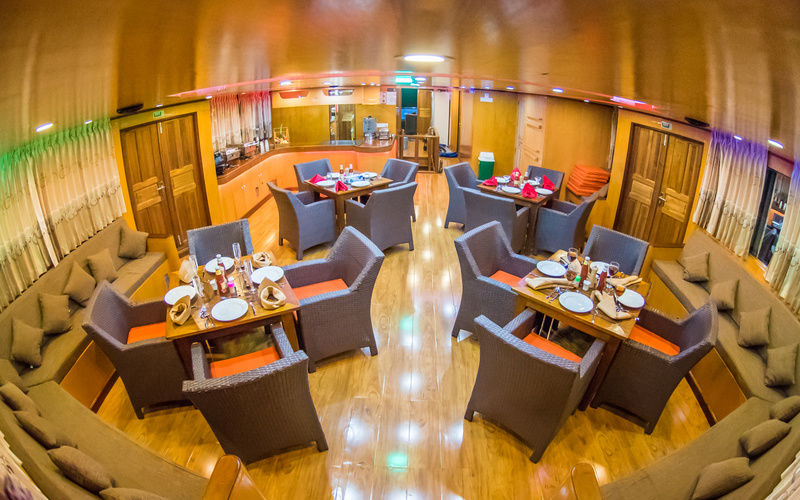 Maldives Explorer Liveaboard