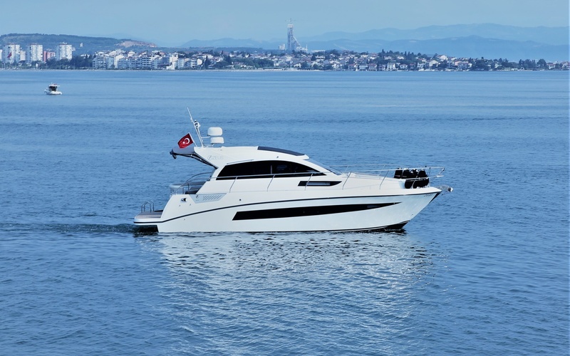 Zeus Premium 38