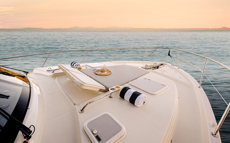 Riviera 46 Sports Motor Yacht