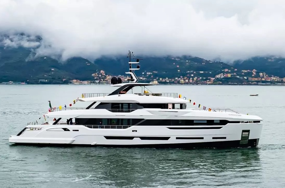 Baglietto  Astera