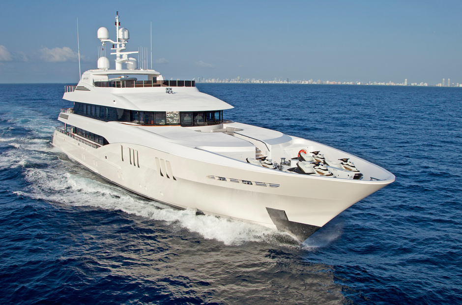 Trinity Yachts Carpe Diem