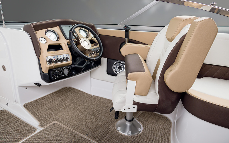 Cruisers Yachts 258 Bow Rider
