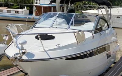Manara 29 Cabin