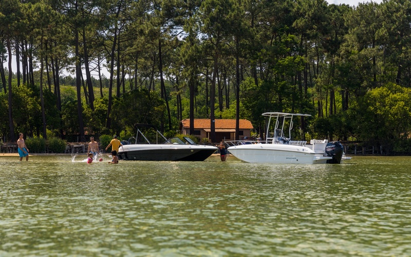 Bayliner Element CC7
