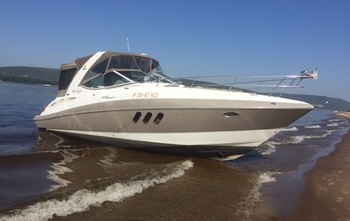 Cruisers Yachts 330 Express (2008)