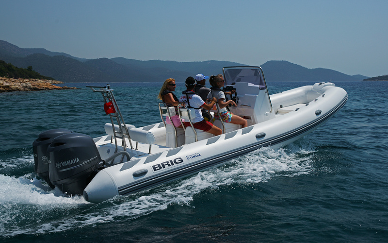 Brig Navigator 700