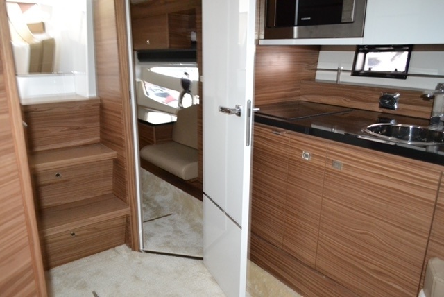 Cobrey 33 HT (2018)