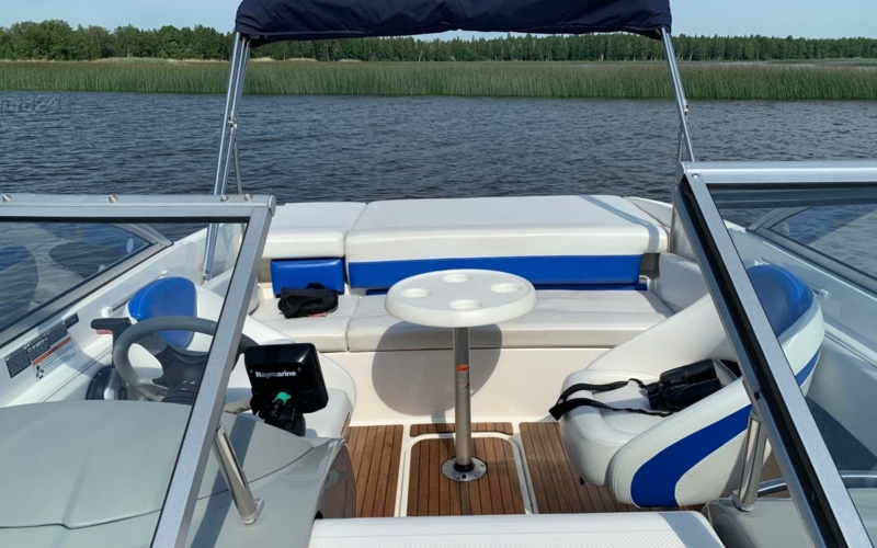 Bayliner 652 Cuddy