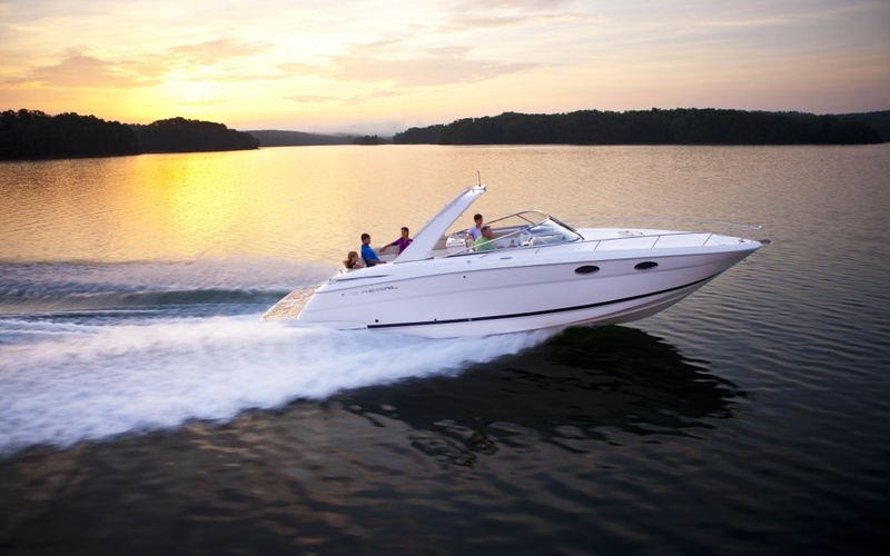 Regal 3550 Cuddy