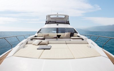 Azimut 72