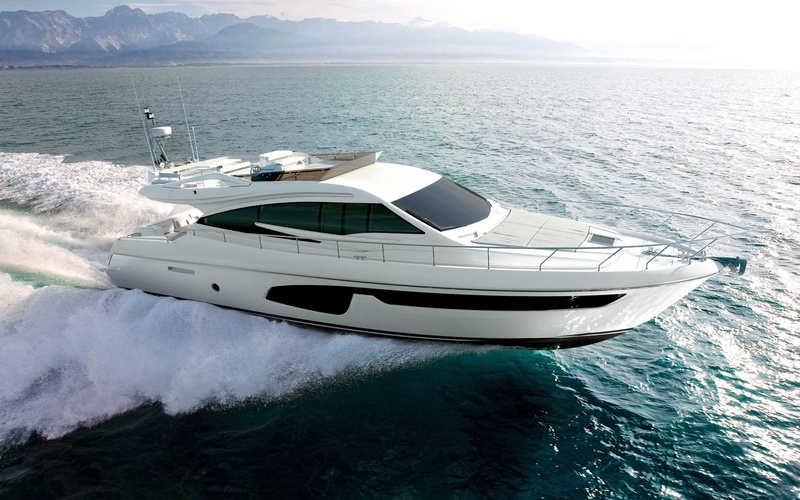 Ferretti 650