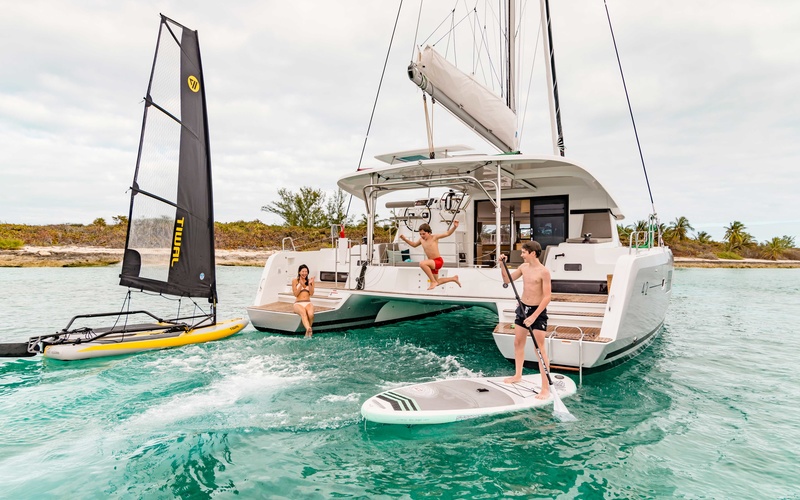 Lagoon SEVENTY 7