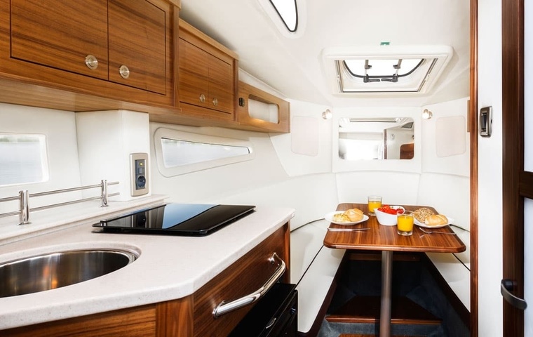 Sea Ray 265 Sundancer (2021)