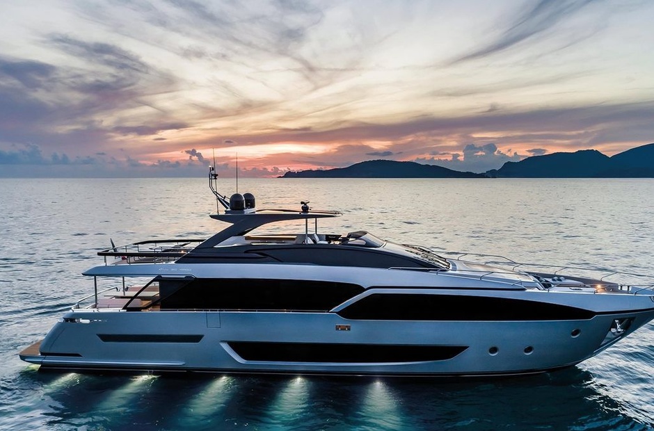 Riva G