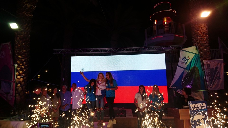 Stephanie Eelfutina at the awards ceremony