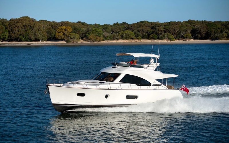 Riviera Belize 54 Daybridge