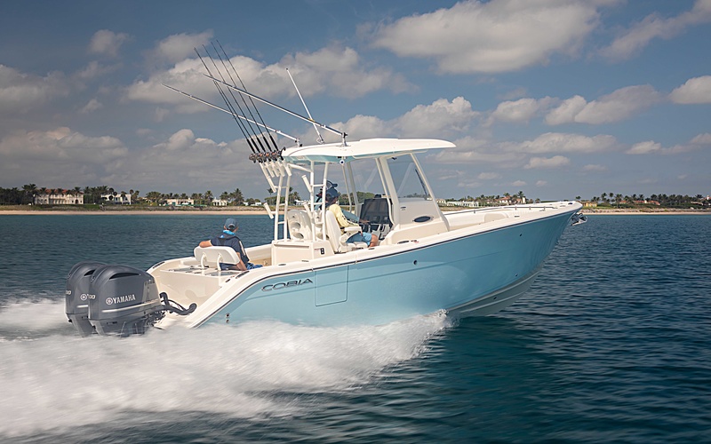 Cobia 301 CC