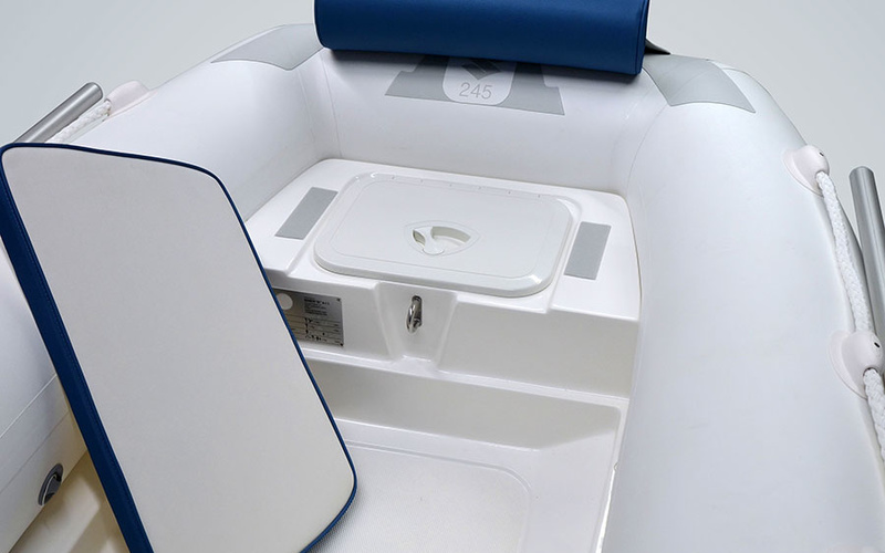 Aermarine Espace 240