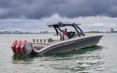 Midnight Express  37′ Open