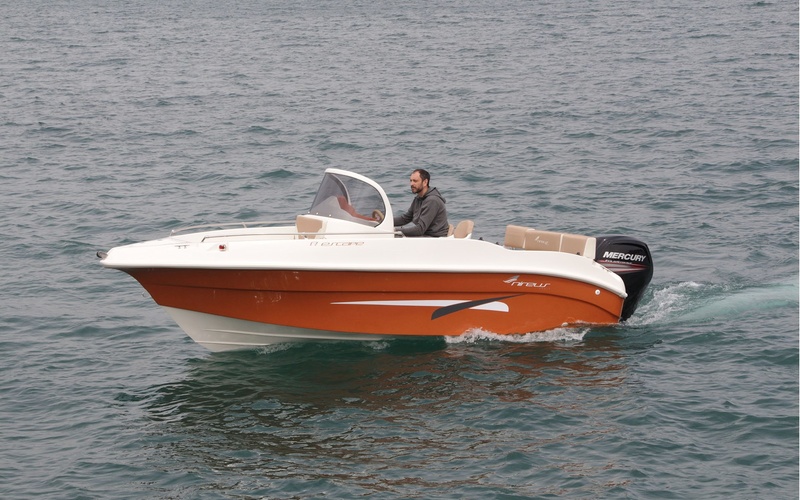 Nireus Ω53 Escape
