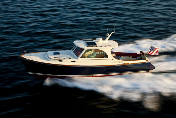 Hinckley Picnic Boat MKIII