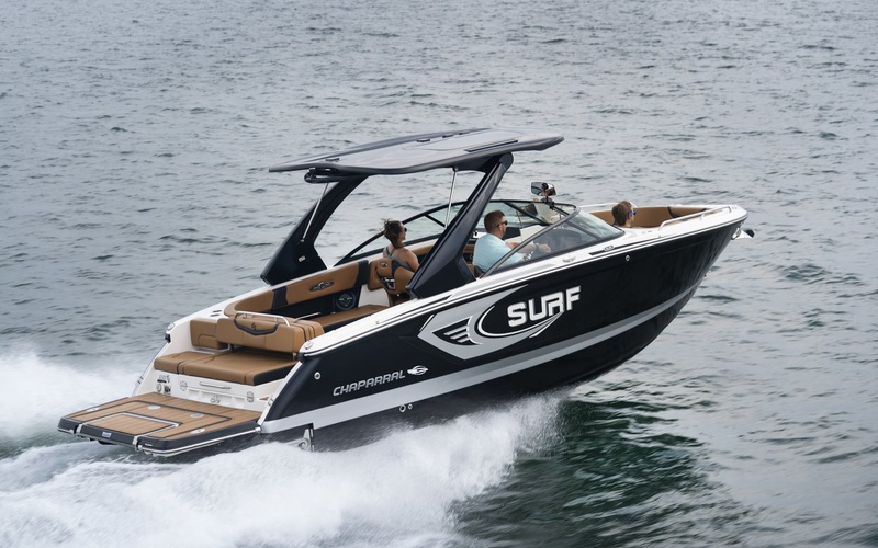 Chaparral 28 Surf