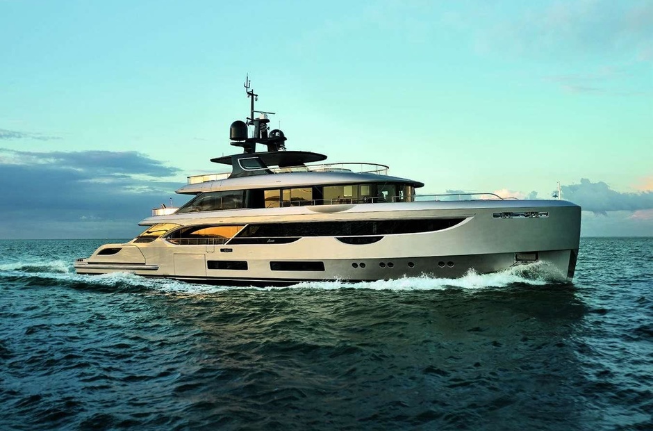 Benetti Mia 2