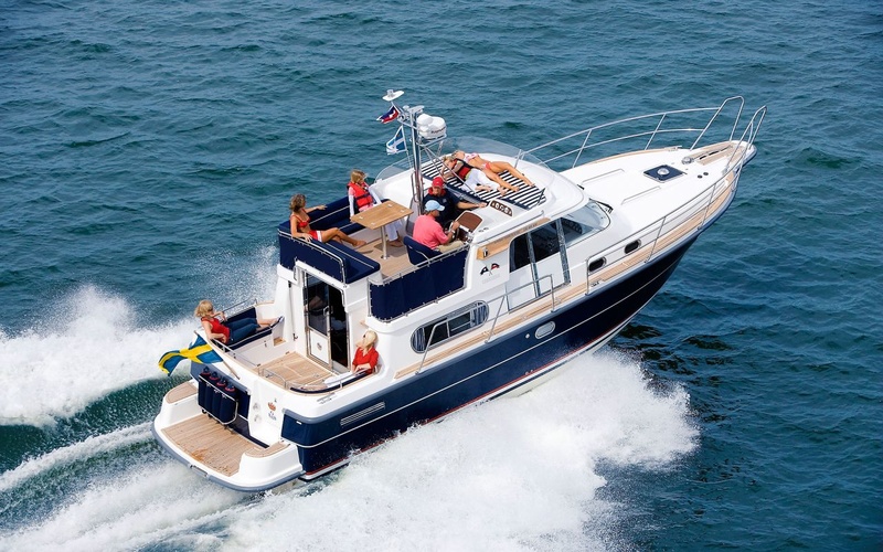 Nimbus 380 Commander 