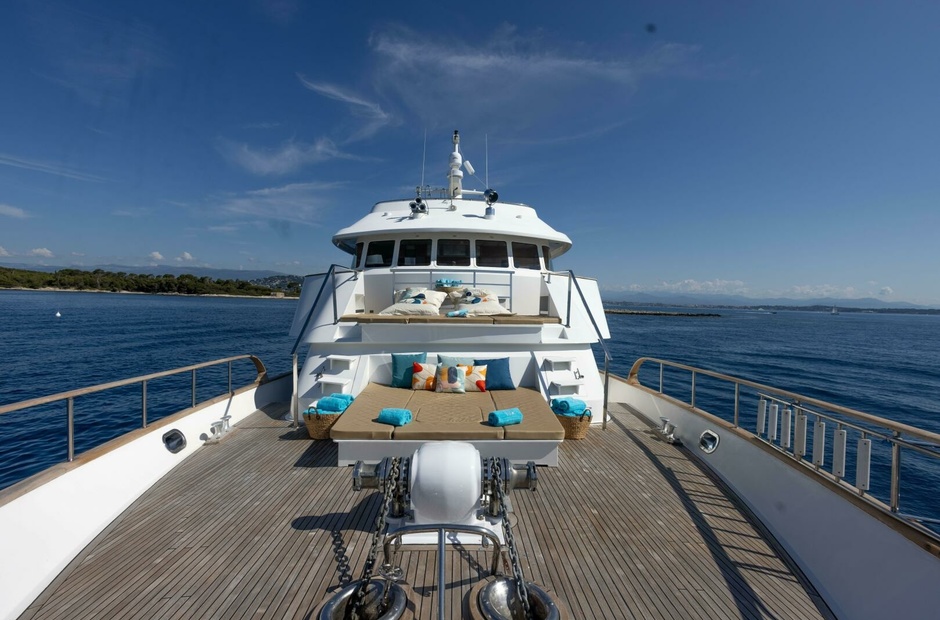 CL Yachts Eva