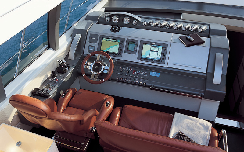 Azimut 62S