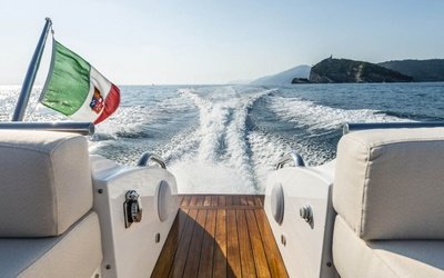Wooden Boats WB 14 Limo