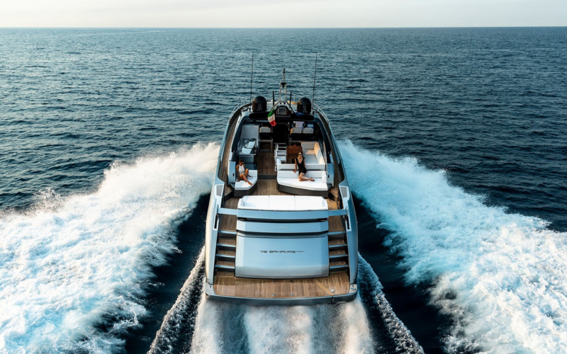 Riva 76' Bahamas Super